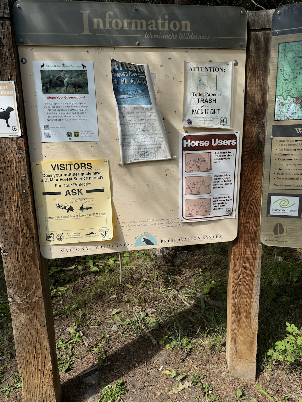 Sign at Williams Creek trailhead<br>